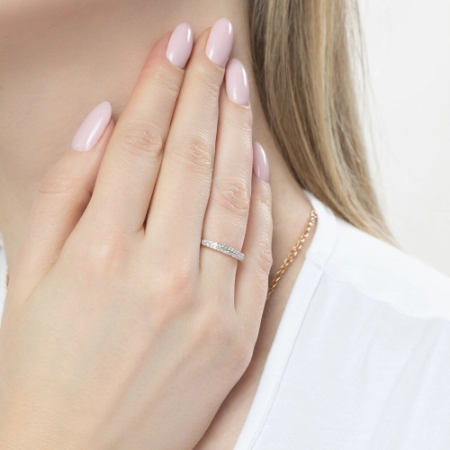 Кольцо из золота 585 пробы с бриллиантами