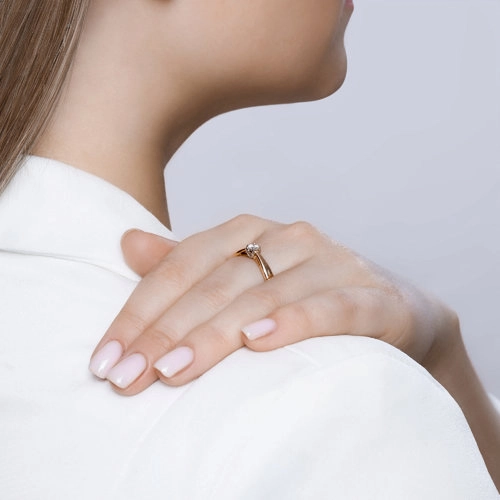 Кольцо из золота 585 пробы с бриллиантами