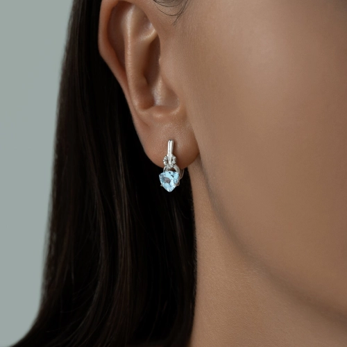 Серьги из серебра 925 пробы с топазами и фианитами