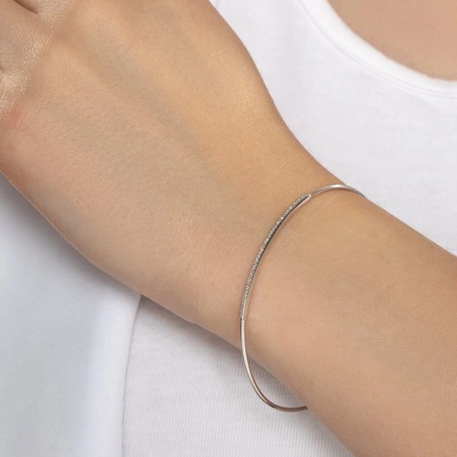 Жесткий браслет из белого золота 585 пробы с бриллиантами