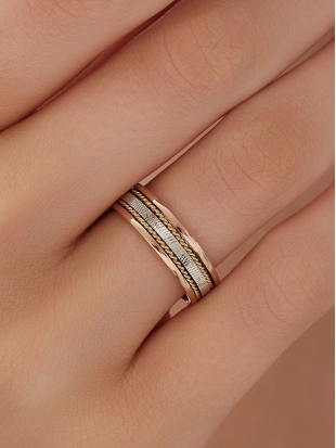 Обручальное кольцо из золота 585 пробы