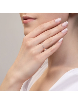 Обручальное кольцо из золота 585 пробы с бриллиантами