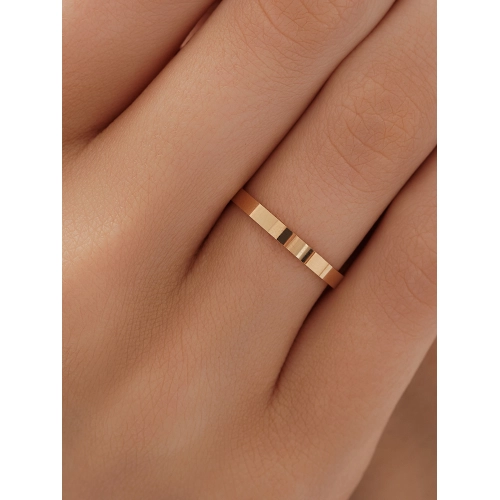 Обручальное кольцо из золота 585 пробы с европейским прямым сечением