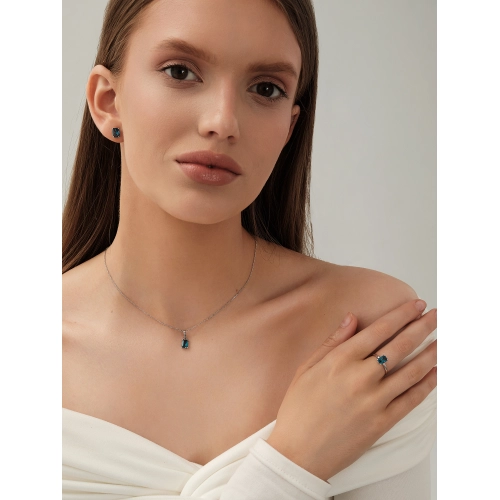 Подвеска из белого золота 585 пробы с топазом London Blue