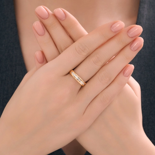 Кольцо из золота 585 пробы с фианитами