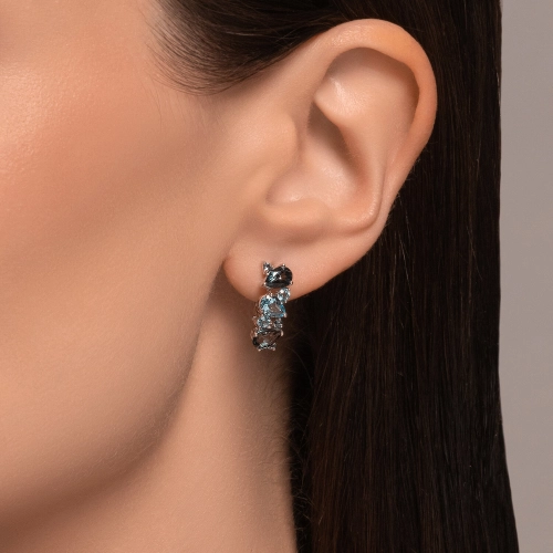 Серьги из белого золота 585 пробы с топазом London Blue и фианитами