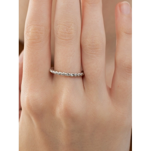 Кольцо из серебра 925 пробы