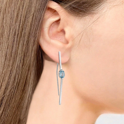 Серьги петельки из серебра 925 пробы с топазами 
