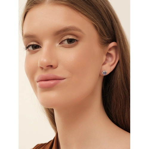 Серьги пусеты из серебра 925 пробы с искусственными танзанитами и фианитами