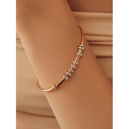 Жесткий браслет из золота 585 пробы с бриллиантами