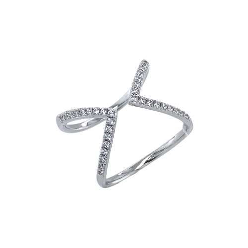 Кольцо из серебра 925 пробы с фианитами