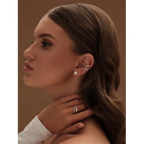 Моносерьга кафф из серебра 925 пробы с цветными фианитами