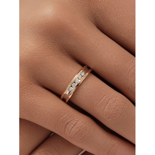 Обручальное кольцо из золота 585 пробы с бриллиантами