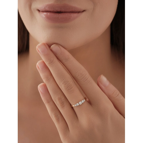 Кольцо из золота 585 пробы с фианитами