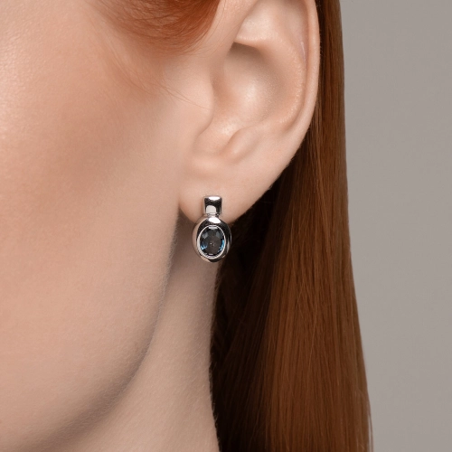 Серьги из белого золота 585 пробы с топазом London Blue