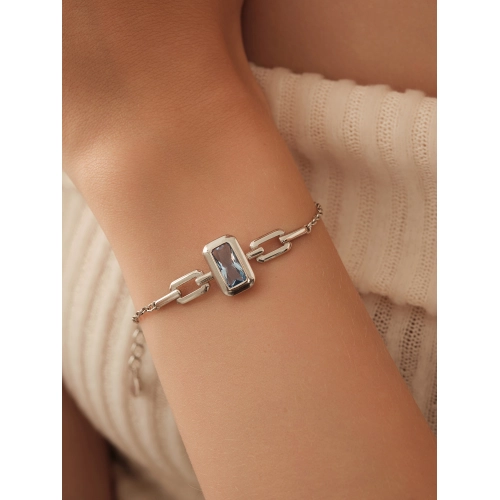 Браслет из серебра 925 пробы с искусственными топазами