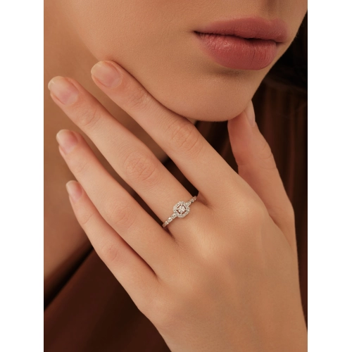 Кольцо из белого золота 585 пробы с бриллиантами