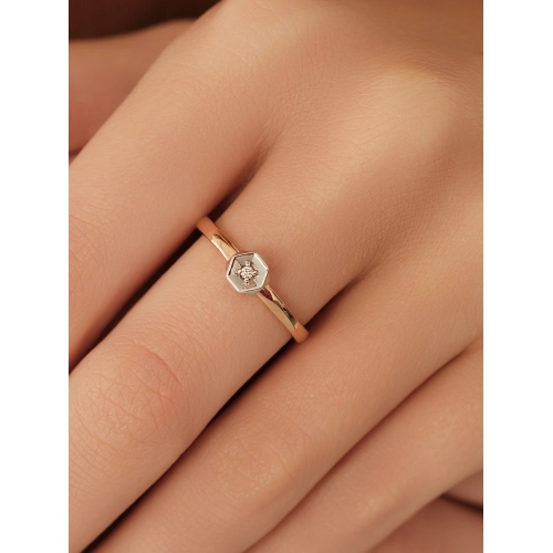 Кольцо из золота 585 пробы с бриллиантами