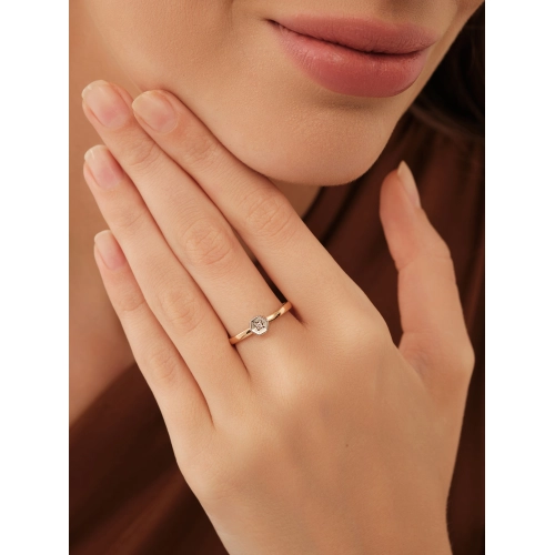 Кольцо из золота 585 пробы с бриллиантами