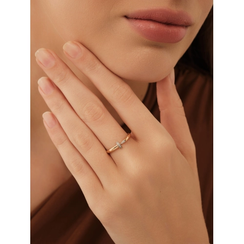 Кольцо из золота 585 пробы с бриллиантами