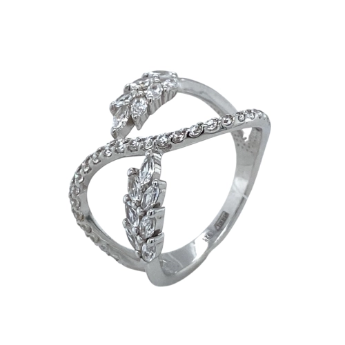 Кольцо из серебра 925 пробы с фианитами