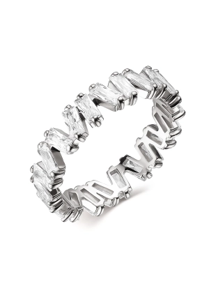 Кольцо из серебра 925 пробы с фианитами