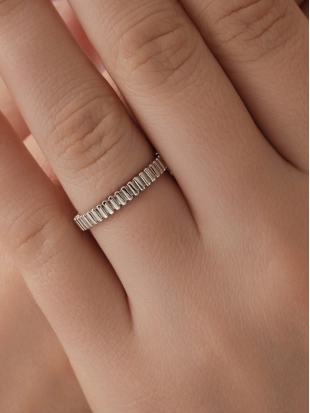 Обручальное кольцо из белого золота 585 пробы с бриллиантами