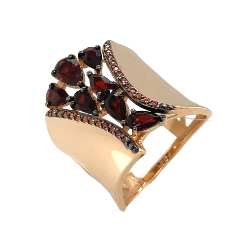 Кольцо из золота 585 пробы с гранатом и фианитами