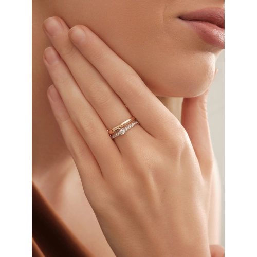 Кольцо из золота 585 пробы с фианитами