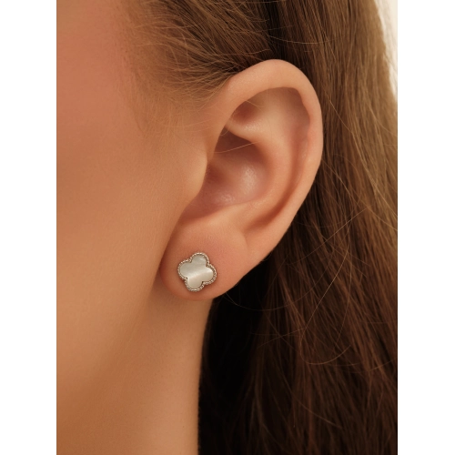 Серьги пусеты из серебра 925 пробы с перламутром