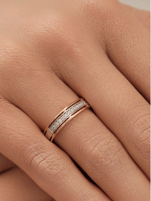 Обручальное кольцо из золота 585 пробы с бриллиантами