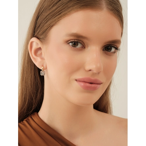 Серьги из желтого золота 585 пробы с бриллиантами