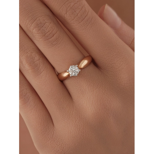 Кольцо из золота 585 пробы с фианитами