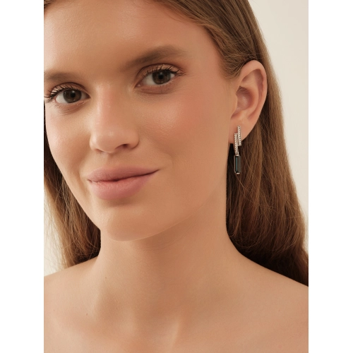 Серьги из серебра 925 пробы с исксственным топазом London Blue и фианитами