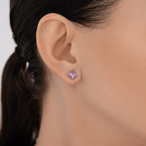 Серьги пусеты из серебра 925 пробы с аметистами