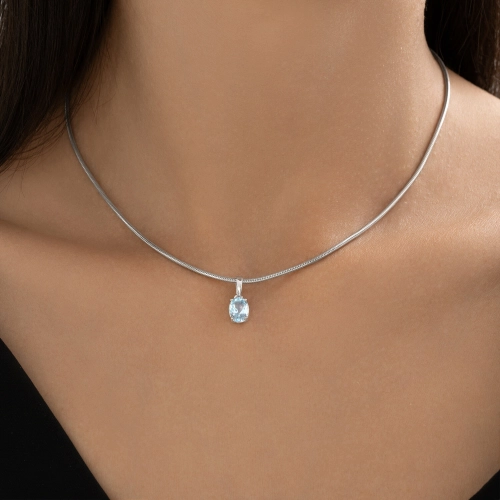 Подвеска из серебра 925 пробы с топазами