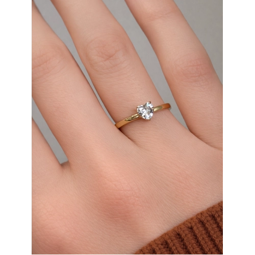 Кольцо из золота 585 пробы с фианитами