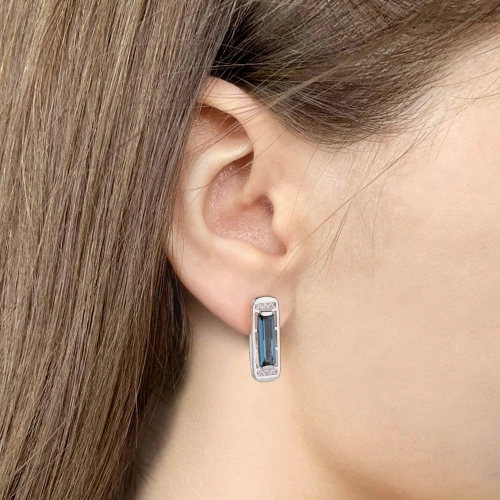 Серьги из серебра 925 пробы с исксственным топазом ЛОНДОН и фианитами