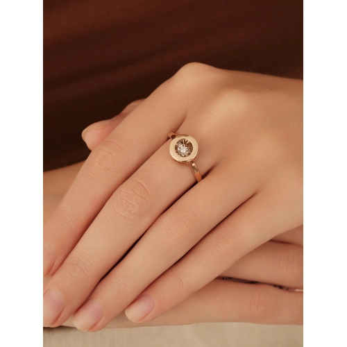 Кольцо из золота 585 пробы с бриллиантами