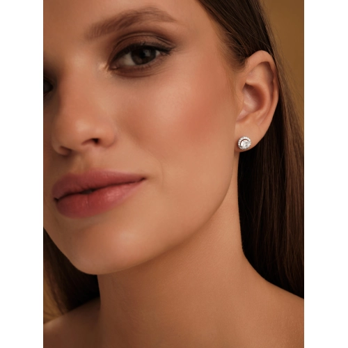 Серьги пусеты из серебра 925 пробы с фианитами