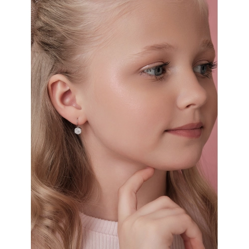 Серьги петельки из серебра 925 пробы с фианитами