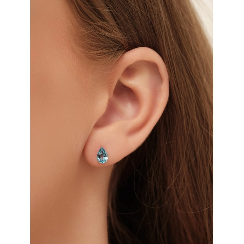 Серьги пусеты из серебра 925 пробы с топазами