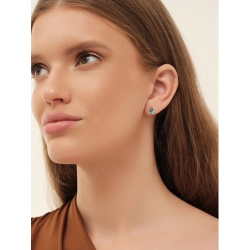 Серьги пусеты из серебра 925 пробы с топазами