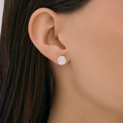 Серьги пусеты из серебра 925 пробы с кварцем