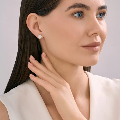 Серьги пусеты из серебра 925 пробы с кварцем