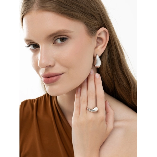 Кольцо из серебра 925 пробы