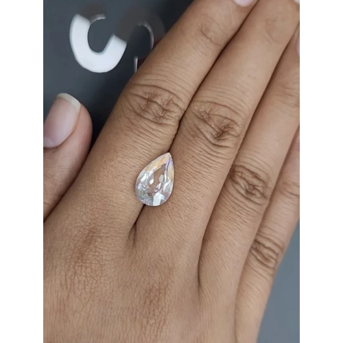 Лунный камень груша бесцветный