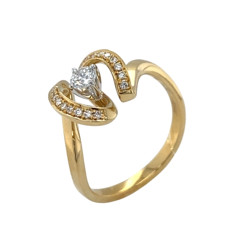 Кольцо из желтого золота 750 пробы с бриллиантами