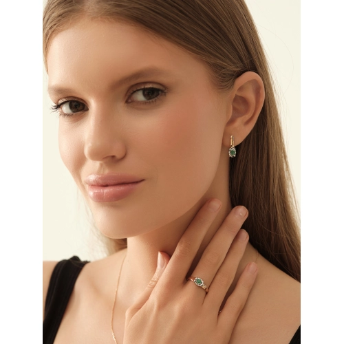 Кольцо из золота 585 пробы с изумрудом