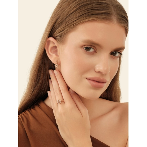 Кольцо из золота 585 пробы с бриллиантами